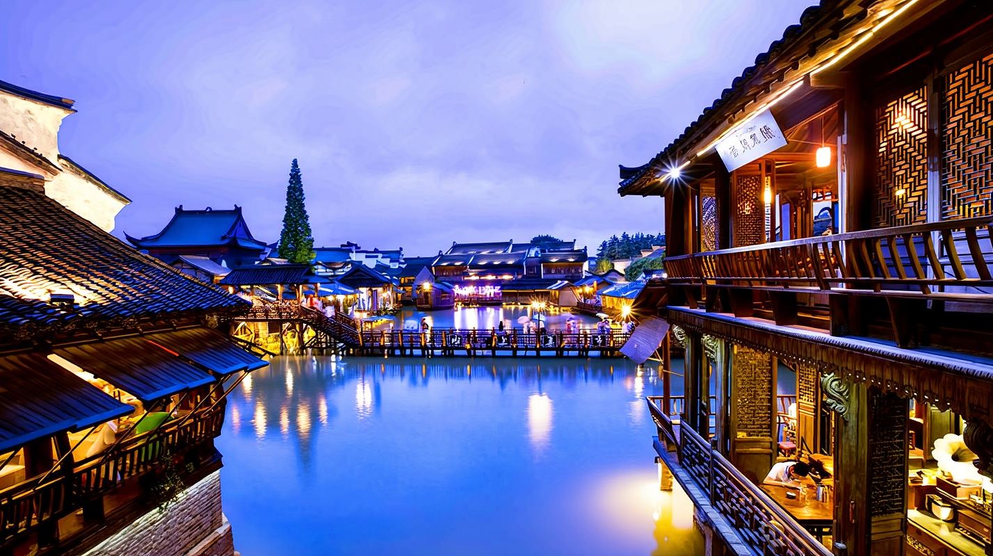 Tour per 6 persone senza shopping|Opzione guida in inglese disponibile|Gita di un giorno a Wuzhen (Zona Est e Zona Ovest) con partenza da Shanghai