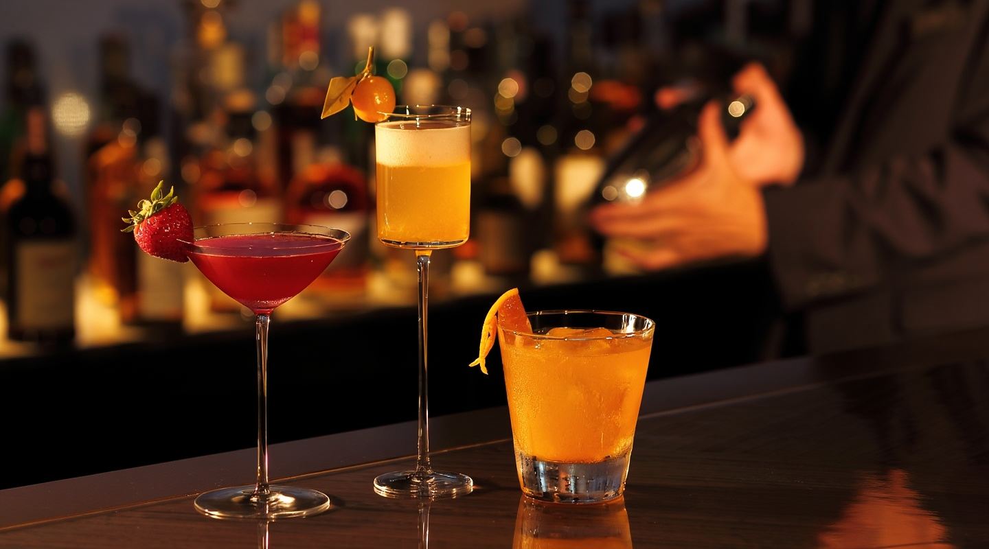 View Bar Champagne (1 Glass) + Snack Voucher