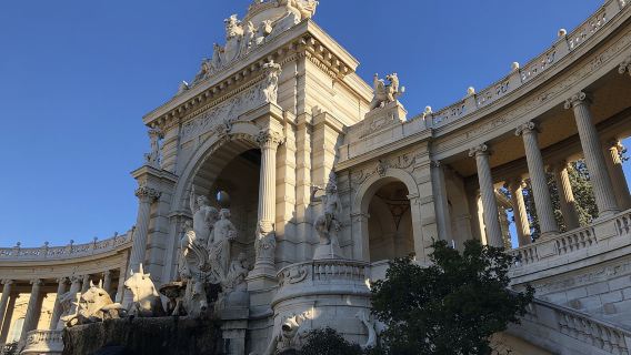 法國馬賽伊夫島+老港-守護聖母聖殿-隆尚宮【中文包車自由行】