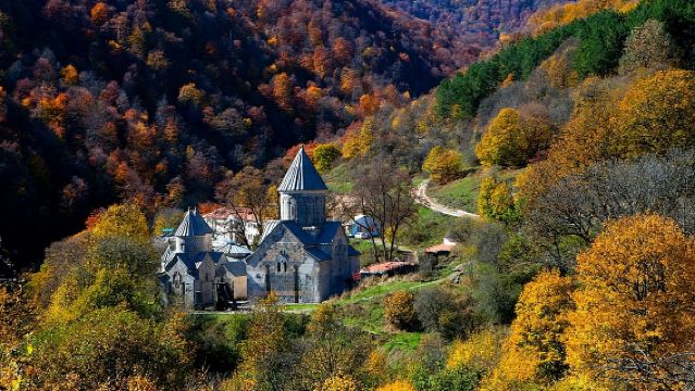 Dilijan + Tasik Sevan + Biara Haghpat + Biara Sevan sewaan peribadi sehari