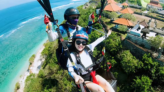 Bali RIUG/Timbis Gleitschirmfliegen Base-Alam/Panda