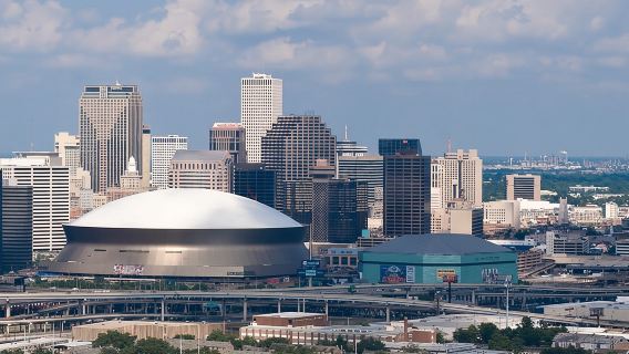 Jelajah Bandar New Orleans dengan Pickup