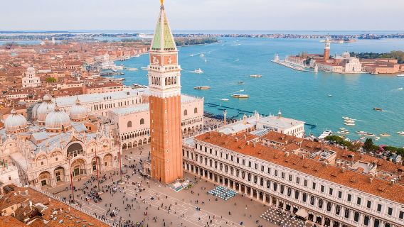 Skip-the-Line: Doge's Palace & St. Mark's Basilica Fully Guided Tour