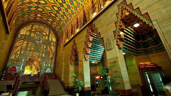 Explore undiscovered beauty of Detroit