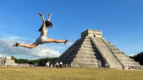 Visita guiada a Chichén Itzá y Valladolid con almuerzo buffet incluido.