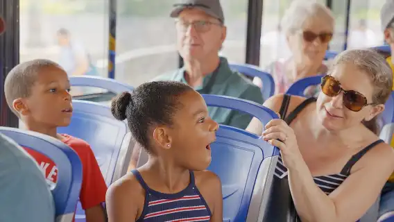 Ottawa City Tour by Land and Water