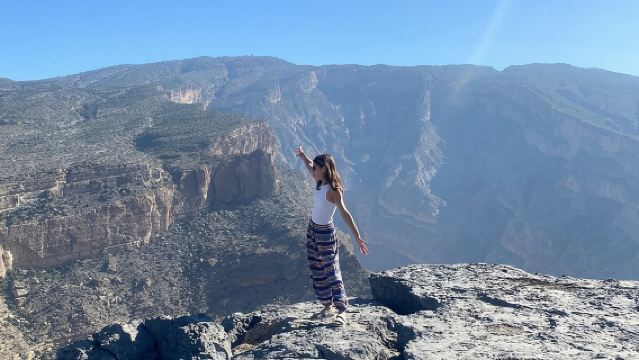 Nizwa Fort-Nizwa Souq-Misfah Al Arbyeen-Jebel Shams - Private Full Day Tour