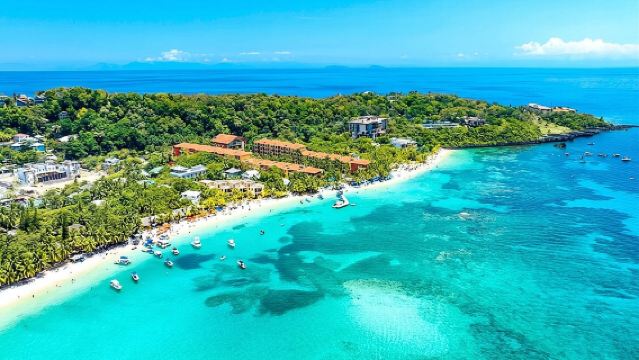 Roatán West Bay Beach Club mit privatem Fahrer