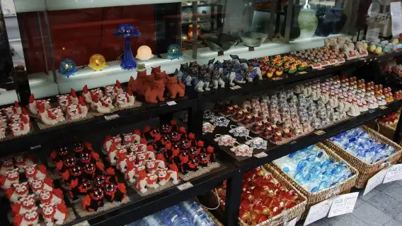 日本知念岬+沖繩世界文化王國+琉球玻璃村+波之上海灘一日遊