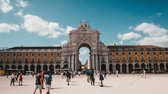 Lisbon: Tour tham quan thành phố nửa ngày kèm dịch vụ đón tại cảng du thuyền