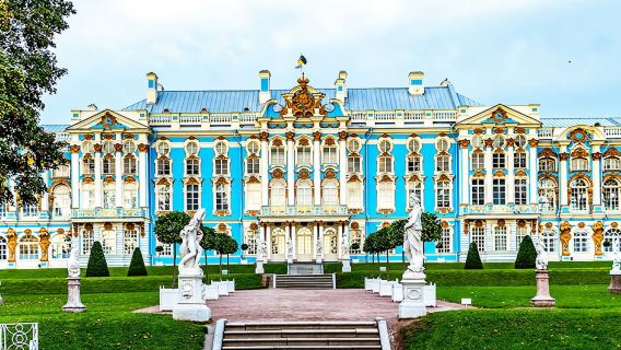 Pushkin City + Catherine Palace + Catherine Park day tour in Saint Petersburg, Russia