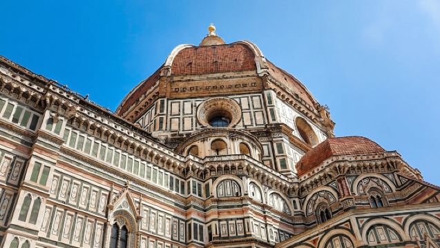 Entrada reservada para la Cúpula de Santa María de las Flores y el complejo de la catedral
