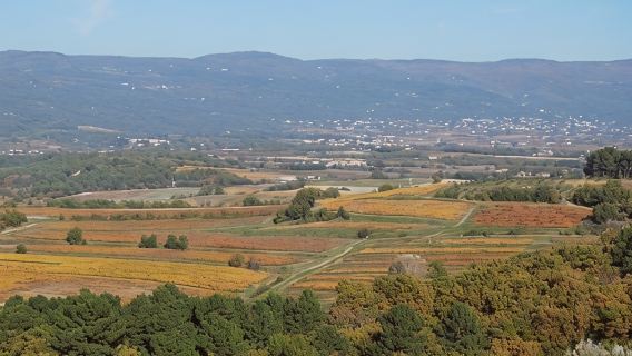 Hilltop Villages in Luberon 