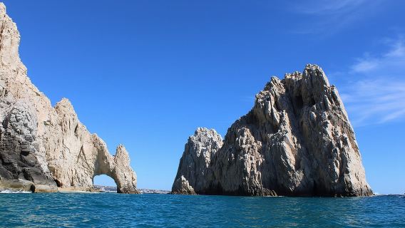 Shared Tour to the Arch of Cabo San Lucas