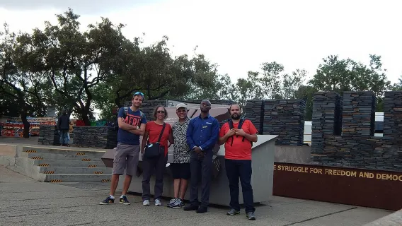 Tour guidato di mezza giornata a Soweto e al Museo dell'Apartheid