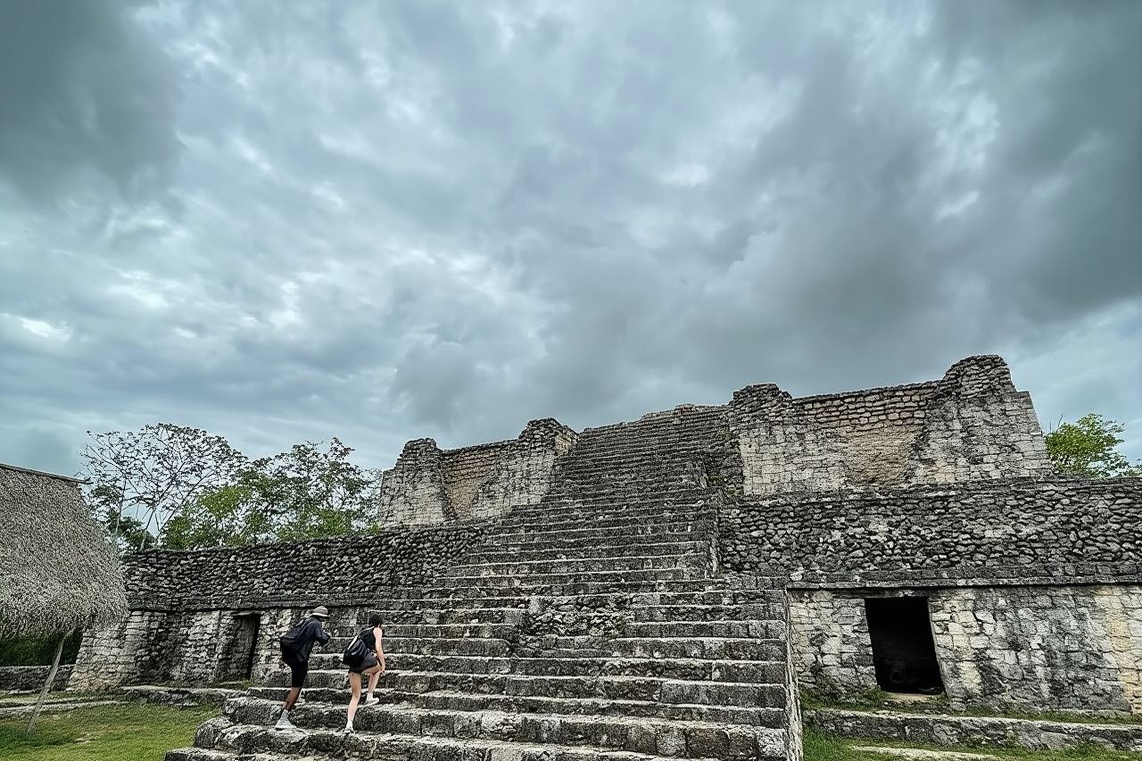 Private Ek Balam, Cenote & Valladolid tour