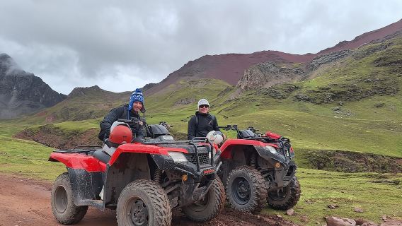 Tour IT Cuatrimoto POR la Montaña Escursione 7 Colori 5 Minuti
