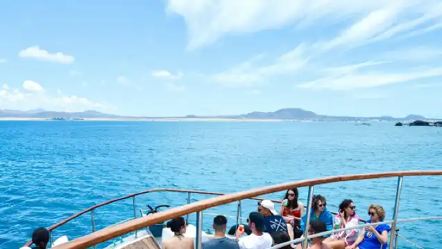 Lobos Island Ferry with Snorkel from Corralejo, Fuerteventura