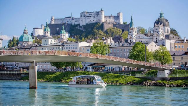 Mozart Concert and Dinner or VIP Dinner at Fortress Salzburg with River Cruise