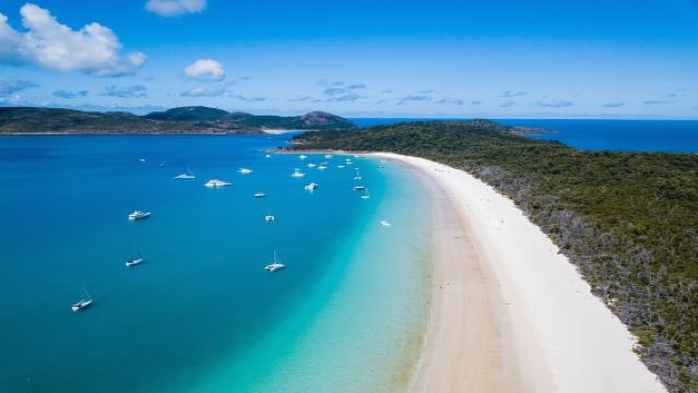 Однодневный тур на пляж Уайтхевен в архипелаге Уитсанди (возвращение на лодке / возможен выезд из разных мест)