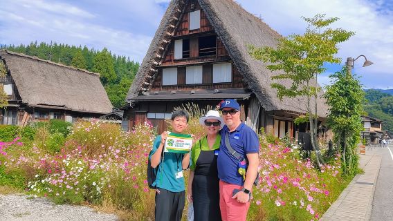 World Heritage Shirakawa-go Perfect Guided Tour from Kanazawa