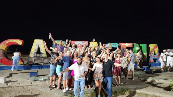 Chiva Rumbera Tour con Música, Fiesta y Diversión en Cartagena