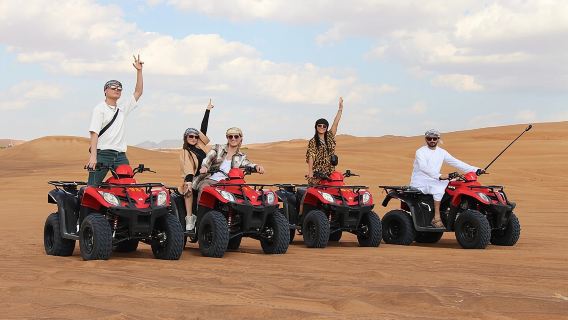 ทริป Red Dunes Bashing ระดับพรีเมียมพร้อมรถ ATV, Camel, Falcon และ VIP Camp