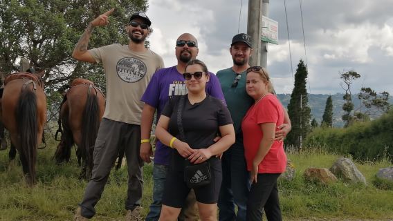 Medellin: Passeggiate a cavallo nelle montagne di Medellin
