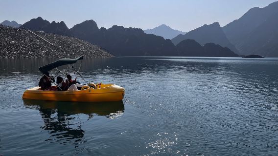 From Dubai: Hatta Sightseeing Tour with kayaking