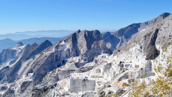 From Carrara: Marble Quarries Tour by Jeep and Lardo Tasting