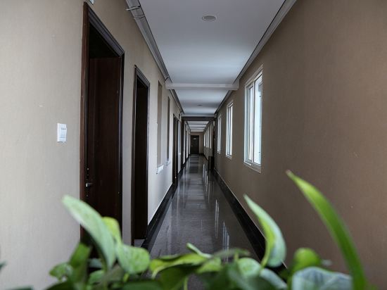 Others 4, Qingjie Hotel, Dalian