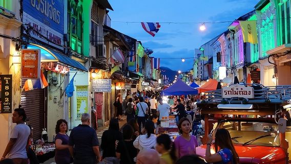 Tour đi bộ khám phá ẩm thực đường phố đêm Phuket