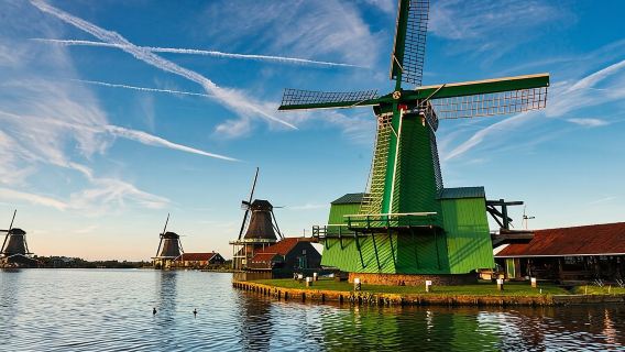 Dutch Countryside and Zaanse Schans Windmills Private Tour