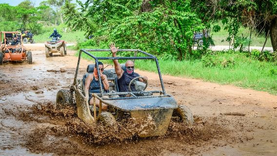 Lawatan Buggy Setengah Hari ke Gua Air dan Pantai Macao