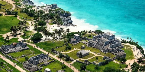 私家團前往圖盧姆遺址,與海龜同游及探索天然井洞穴