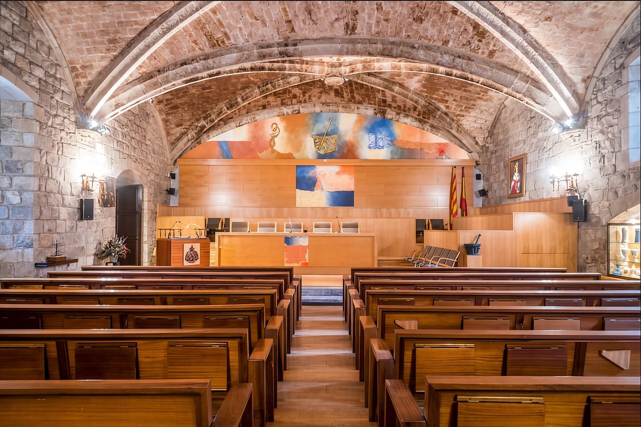 Barcelona: Royal Academy of Pharmacy of Catalonia Tour