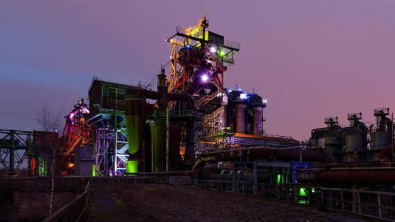 Fackelführung durch das alte Hüttenwerk