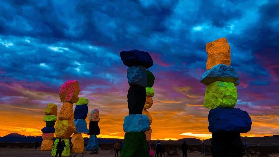 Las Vegas: Tour por Mojave, el letrero de Red Rock y las 7 Montañas Mágicas