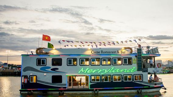 ล่องเรือเมอร์รี่แลนด์ชมวิวแม่น้ำหานยามค่ำคืนที่ดานัง