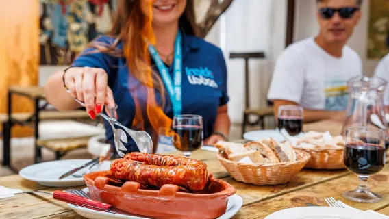 Lisbon: Food and Wine Small Group Walking Tour