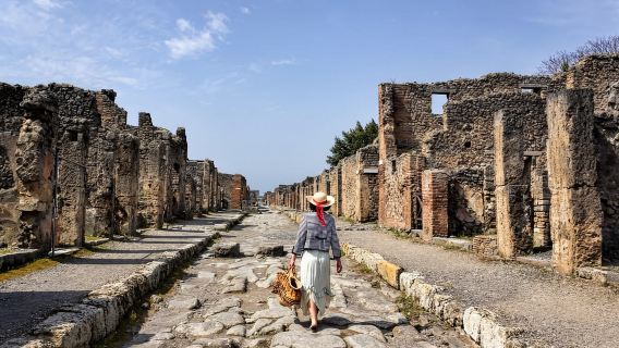 De Roma: Pompeia e Sorrento | Guia Especializado e Ônibus Exclusivo