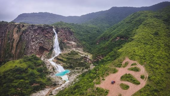 East & West Salalah Combination Tour - Darbat Waterfall, Mughsail