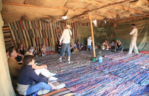 阿萊姆港超級4x4越野探險連沙地覬光車及騎駱駝體驗