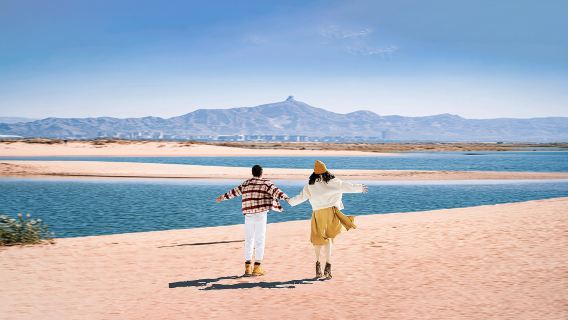 銀川起止內蒙古烏海湖+拉僧廟+甘德爾山純玩一日遊