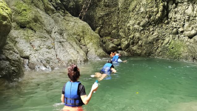 Hiking Tabernacle Thundering Waterfall in Dominican Republic