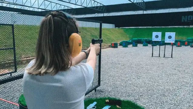 泰國芭堤雅 戰鼠射擊場Battle Mouse真槍靶場射擊俱樂部實彈體驗中心（多槍型選擇+專業教練）