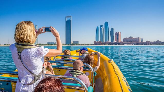 Abu Dhabi Guided Sightseeing Boat Tours