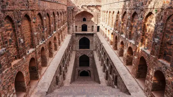 デリー：ピックアップとハイライト付きのプライベート半日市内ツアー