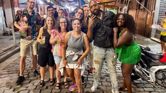 Pedra do Sal: Live Samba Night with Local Guide & Drink