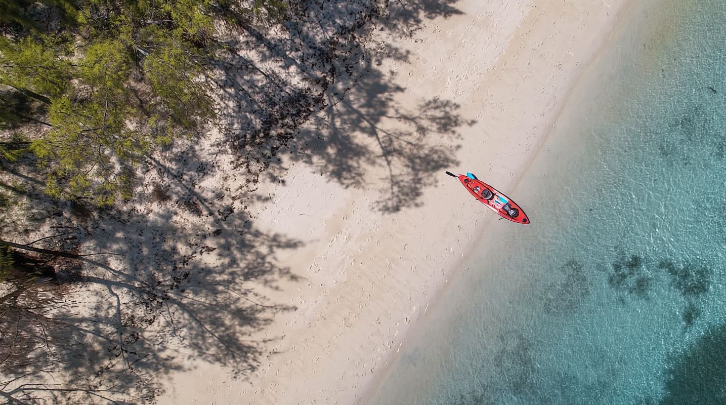Mauritius: Guided Kayak tour to Benitiers Island